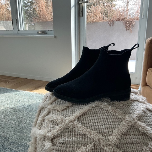 Rothy’s lug boots - Picture 1 of 1